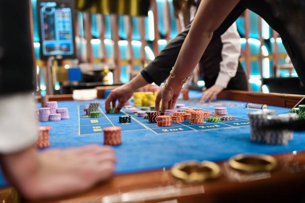 Roulette: real-time wheel spin and results Roulette wheel at metro slot VIP Club studio